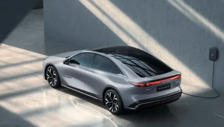 Mazda’dan Tesla Model Y’ye meydan okuyan elektrikli crossover: EZ-60 sahneye çıkıyor